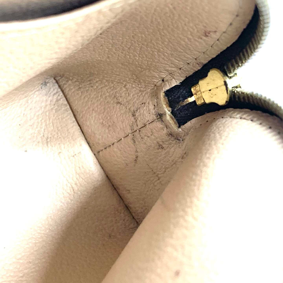 Louis vuitton trousse PM