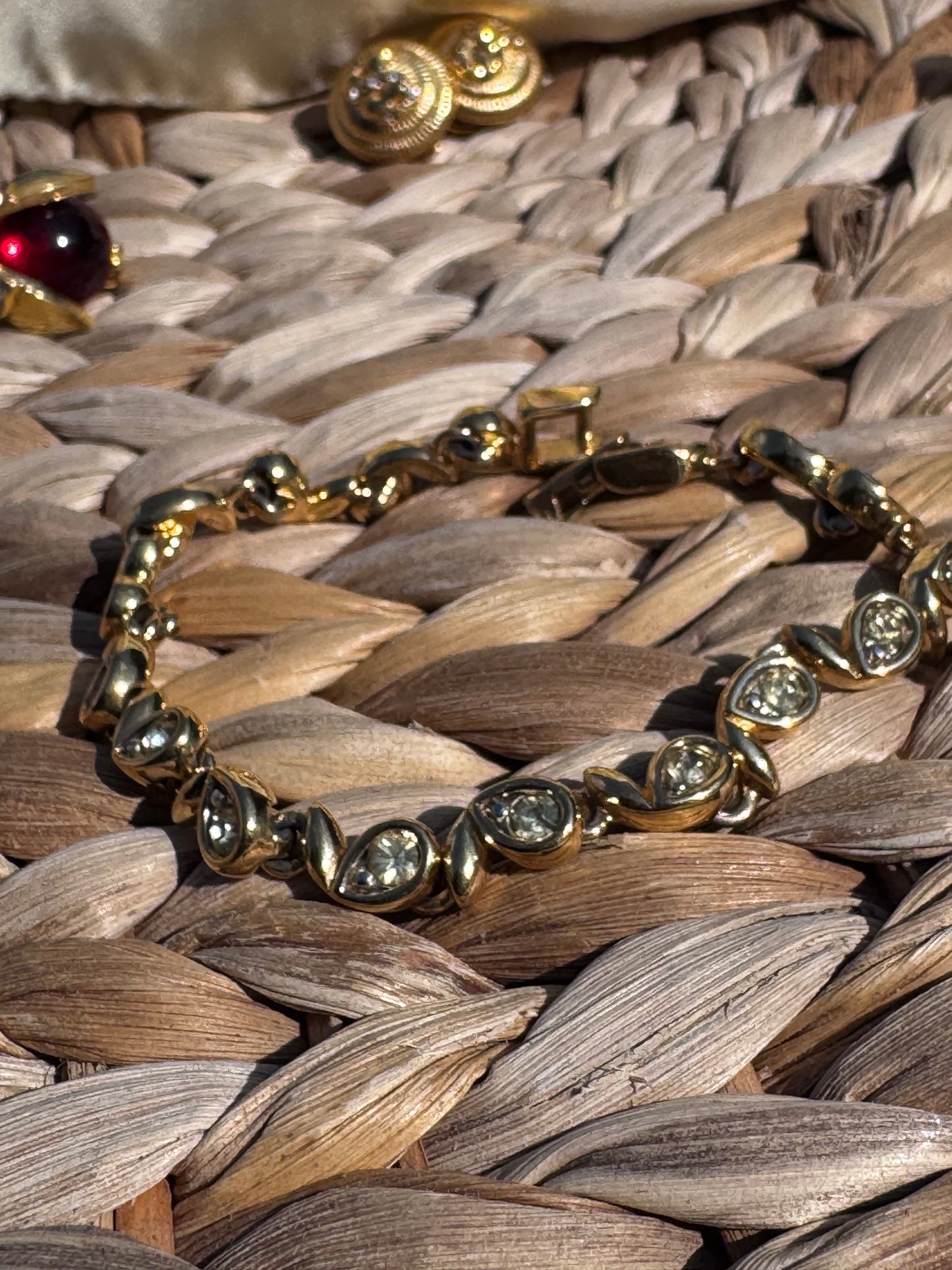 Nina Ricci bracelet