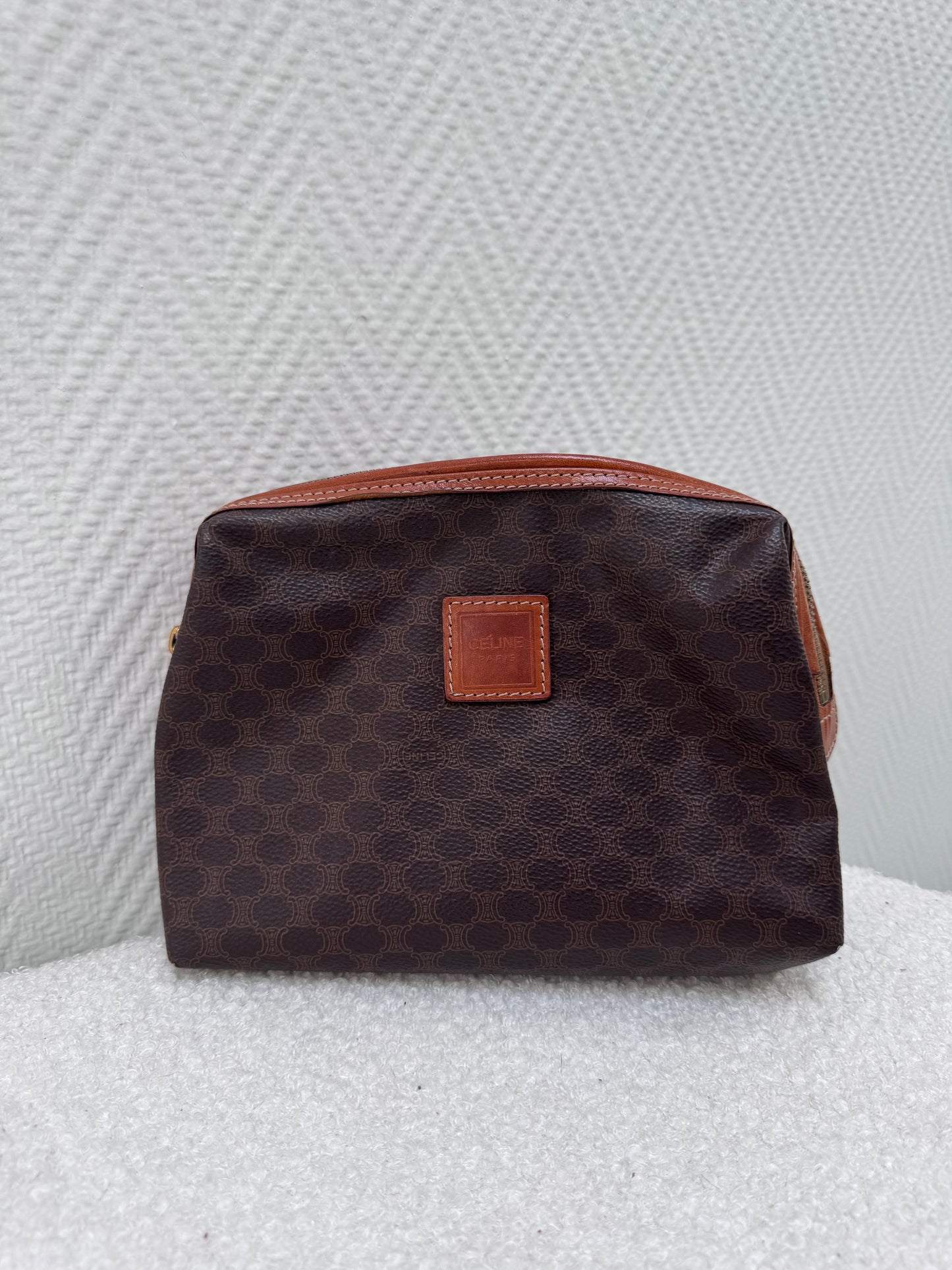 Celine trousse make up macadam