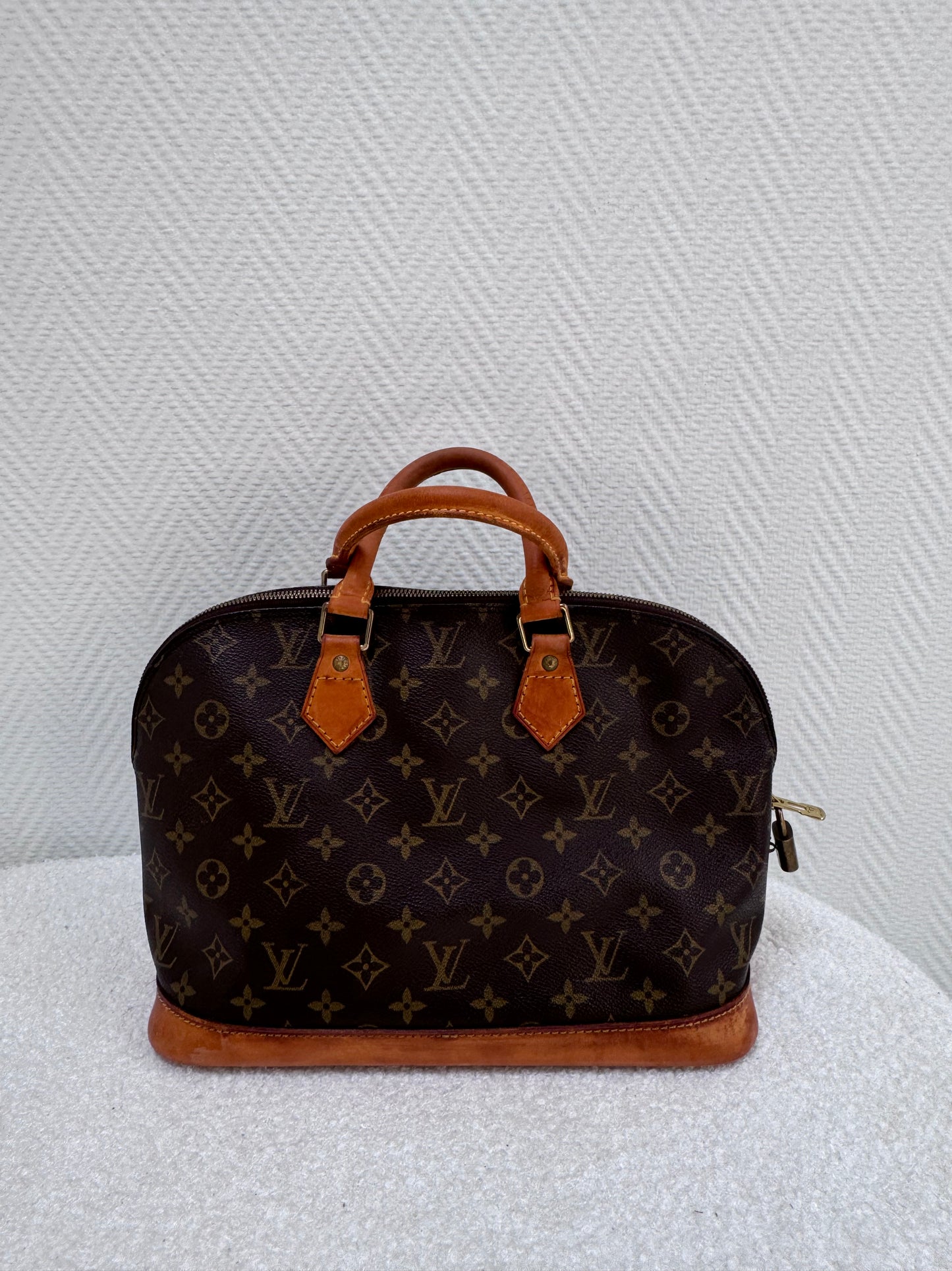 Louis vuitton alma PM BA0954