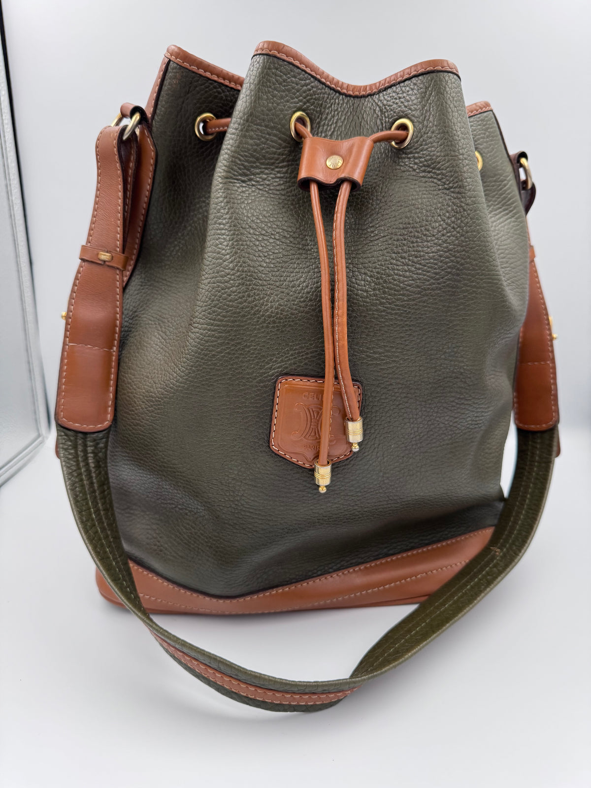 Celine bucket khaki