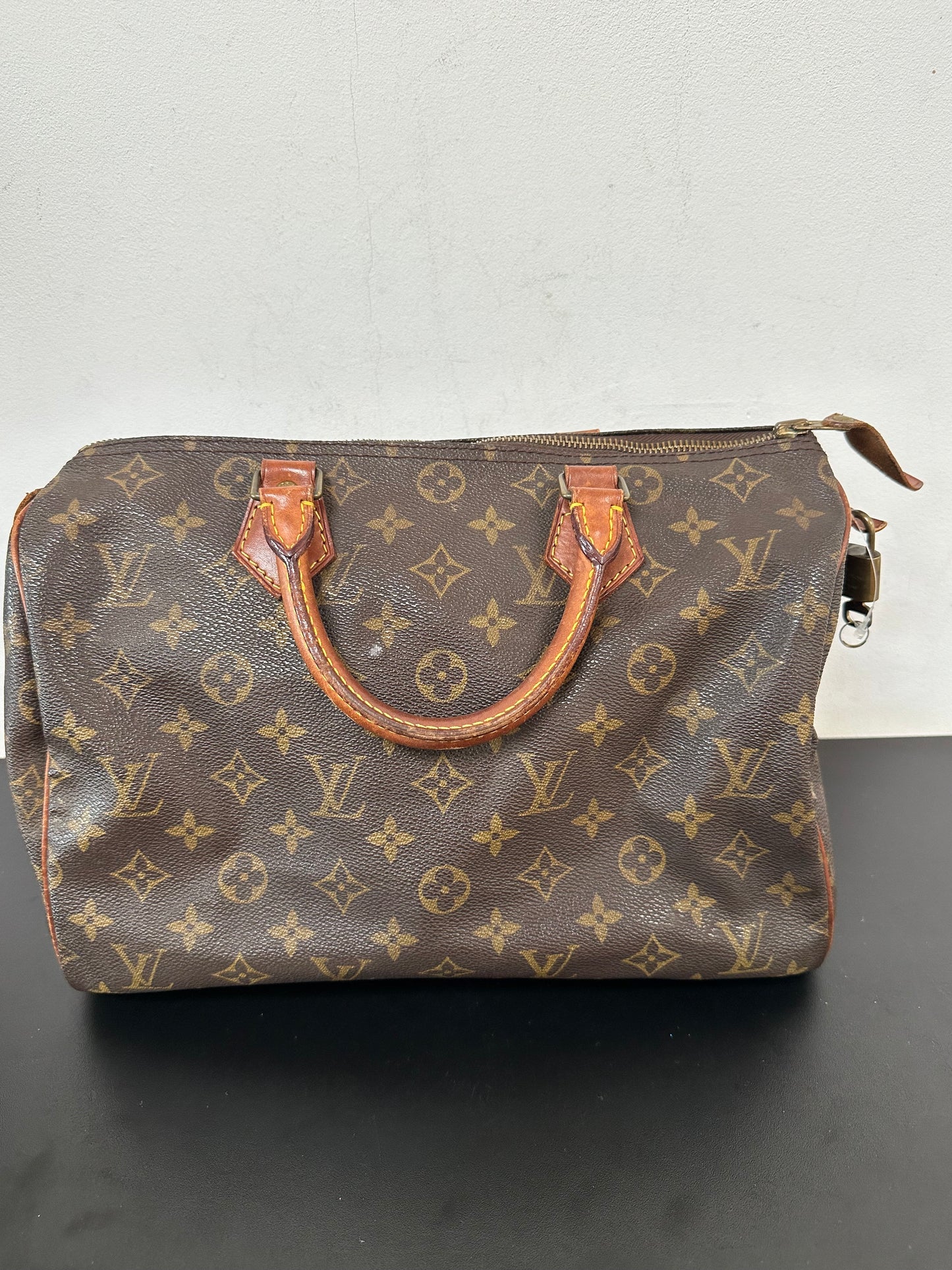 Louis Vuitton speedy 30 monogram
