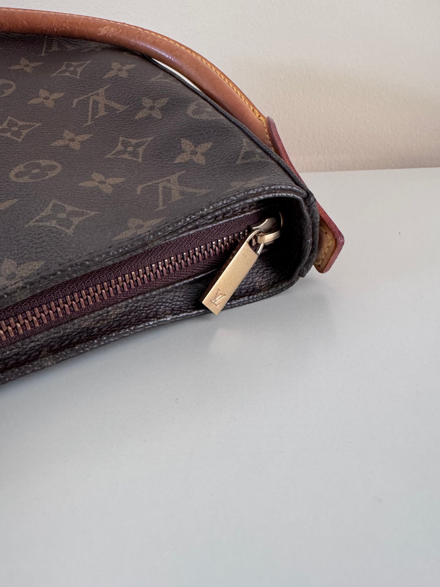 Louis Vuitton Looping PM