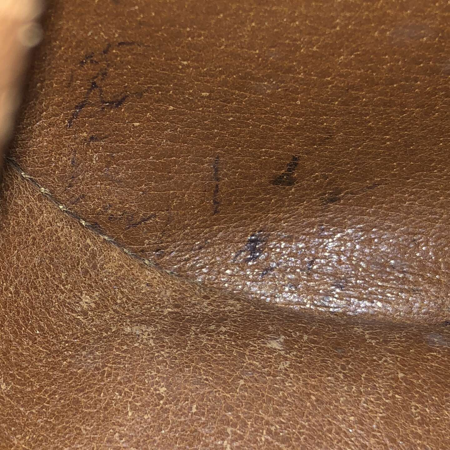 Louis Vuitton Papillon 26