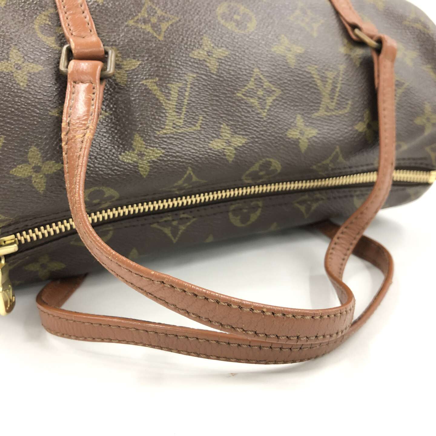 Louis Vuitton Papillon 26