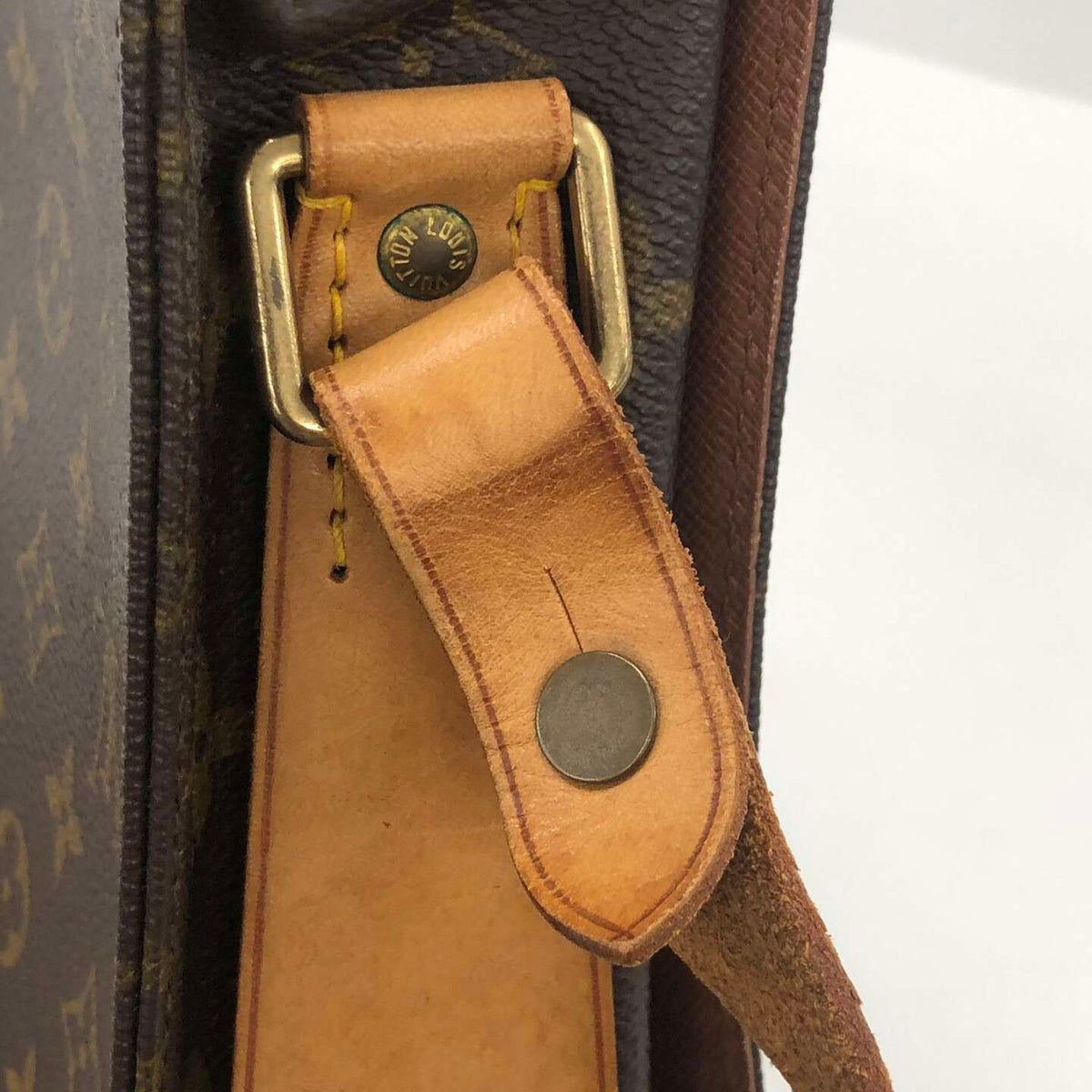 Louis Vuitton Cartouchière