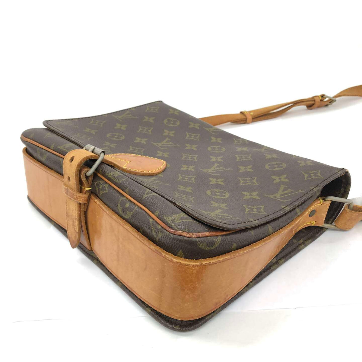 Louis Vuitton cartouchiere GM