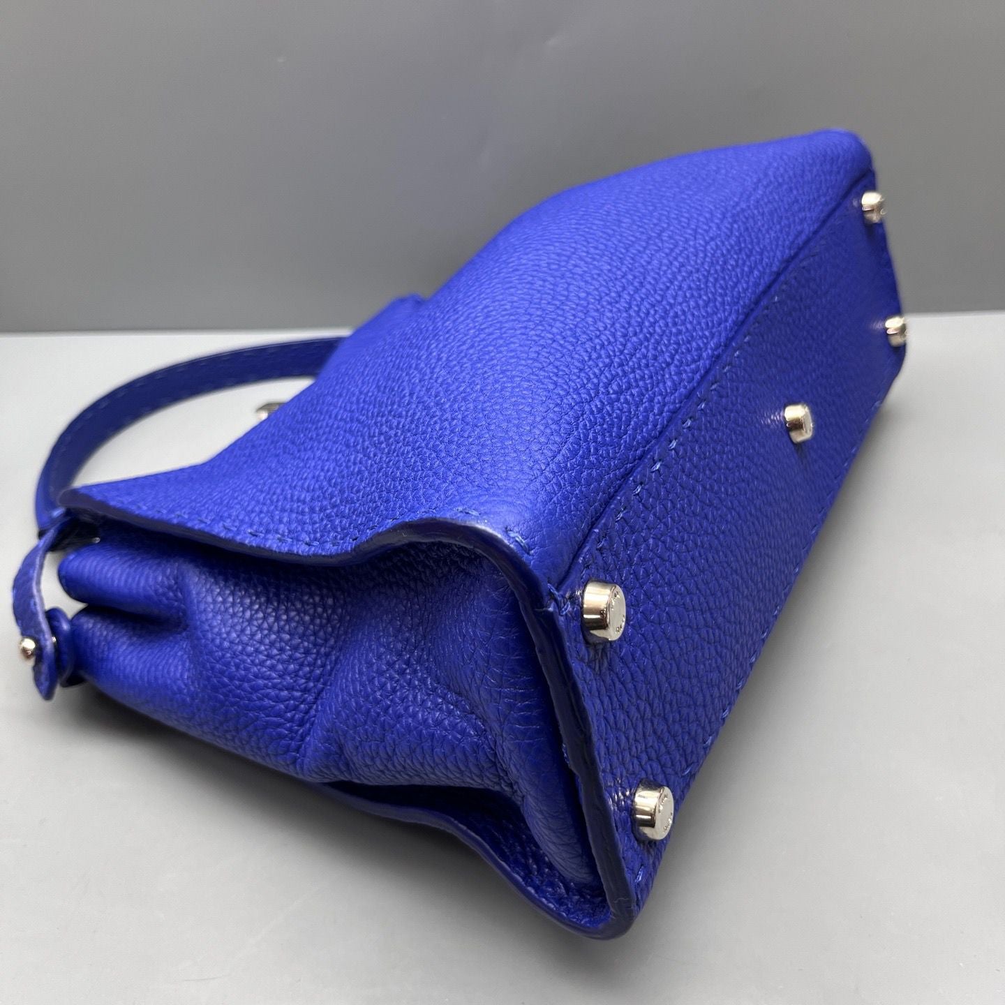 Fendi Peekaboo Medium Selleria Grained Leather