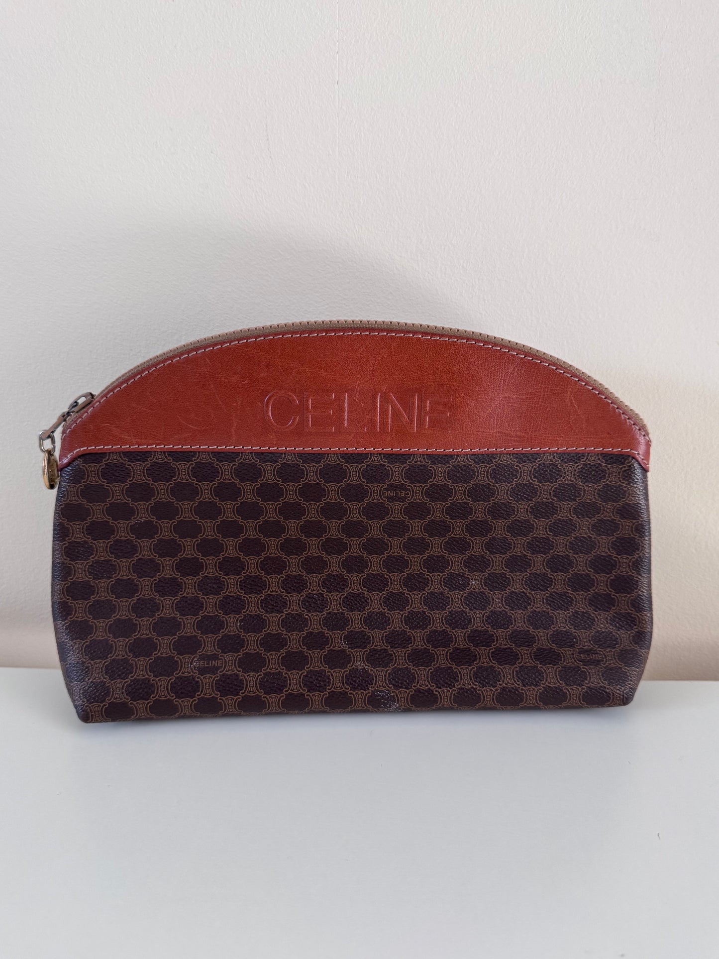 Céline  trousse de toilette en toile enduite macadam marron