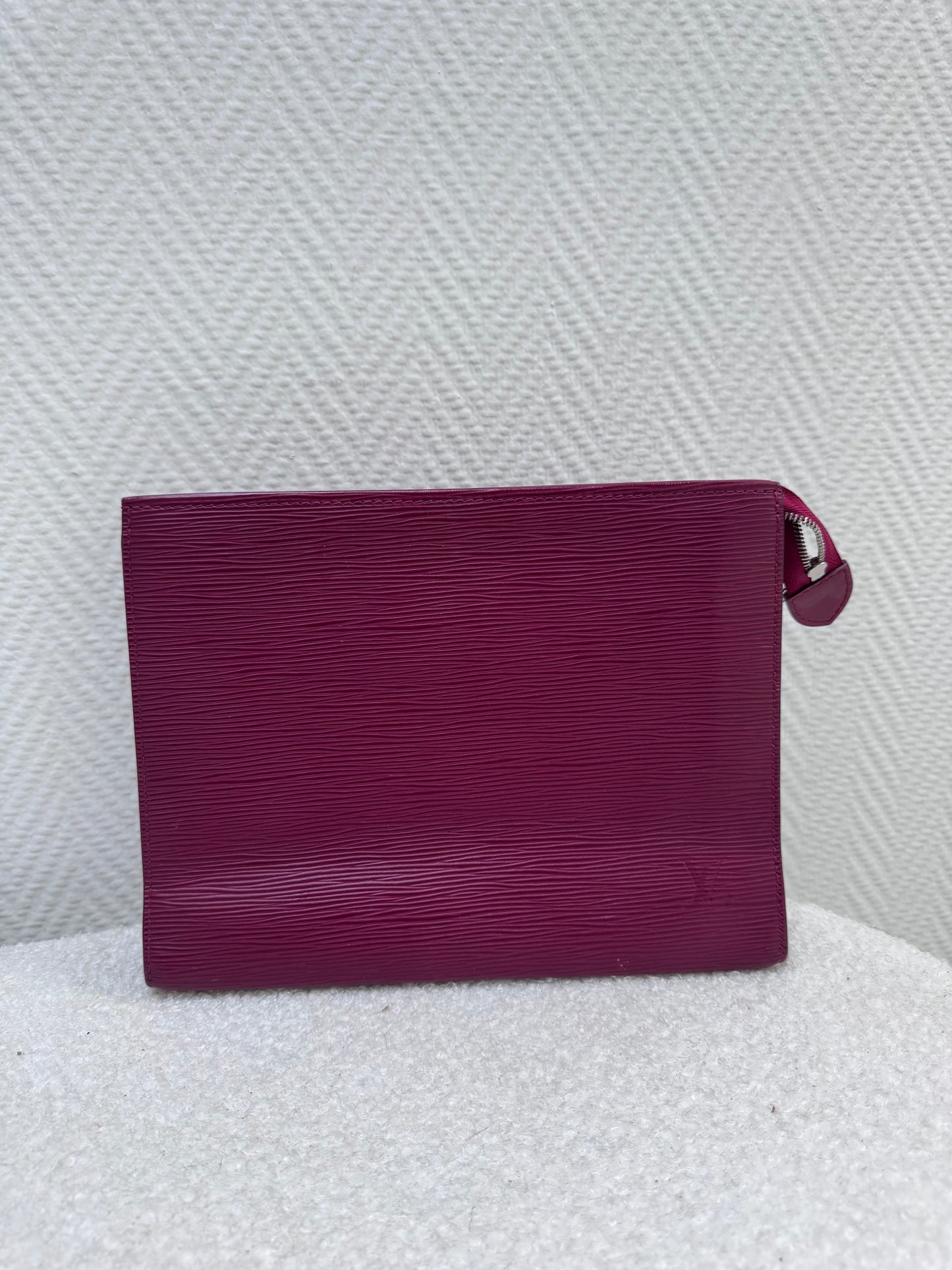 Louis Vuitton pochette/trousse cuir epi framboise