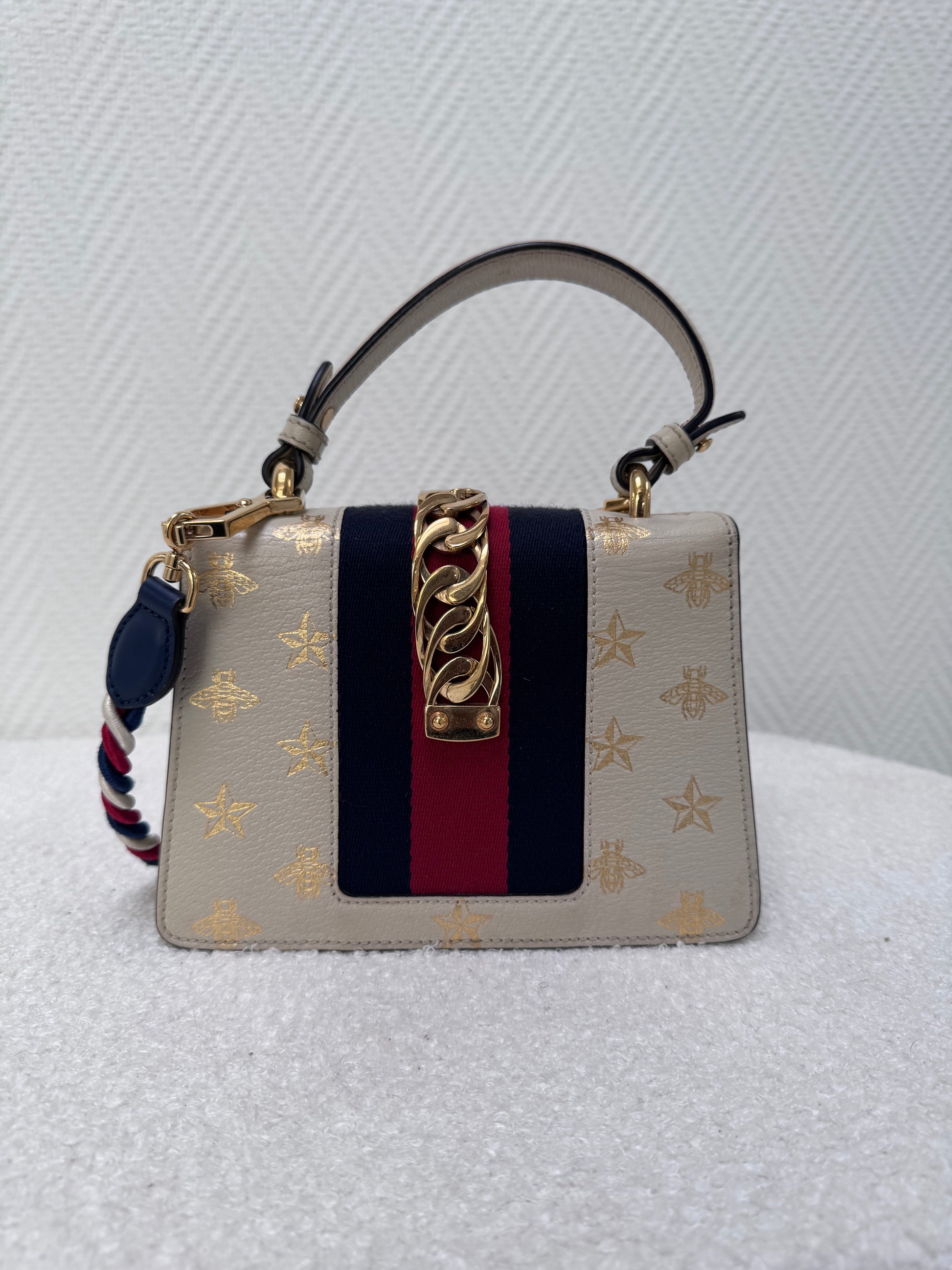 Sac Gucci Sylvie Mini - vue de profil