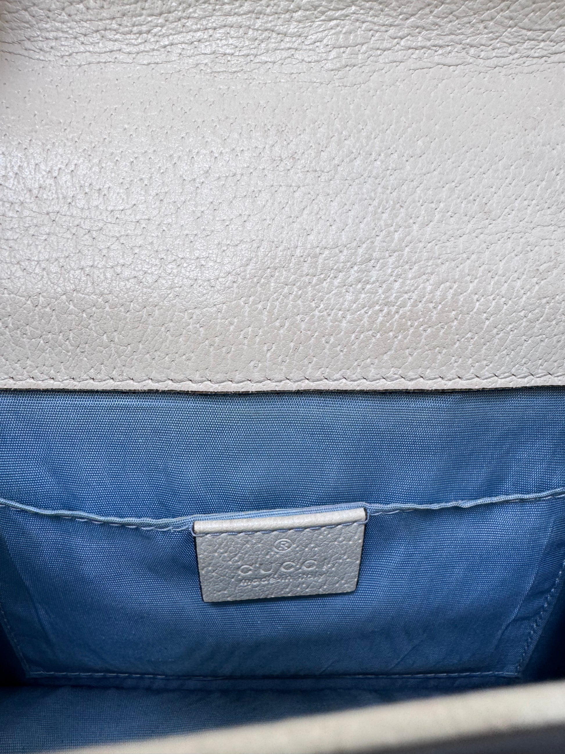 Sac Gucci Sylvie Mini - etiquette interieure