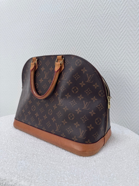 Sac Louis Vuitton Ellipse MM - vue de profil zip