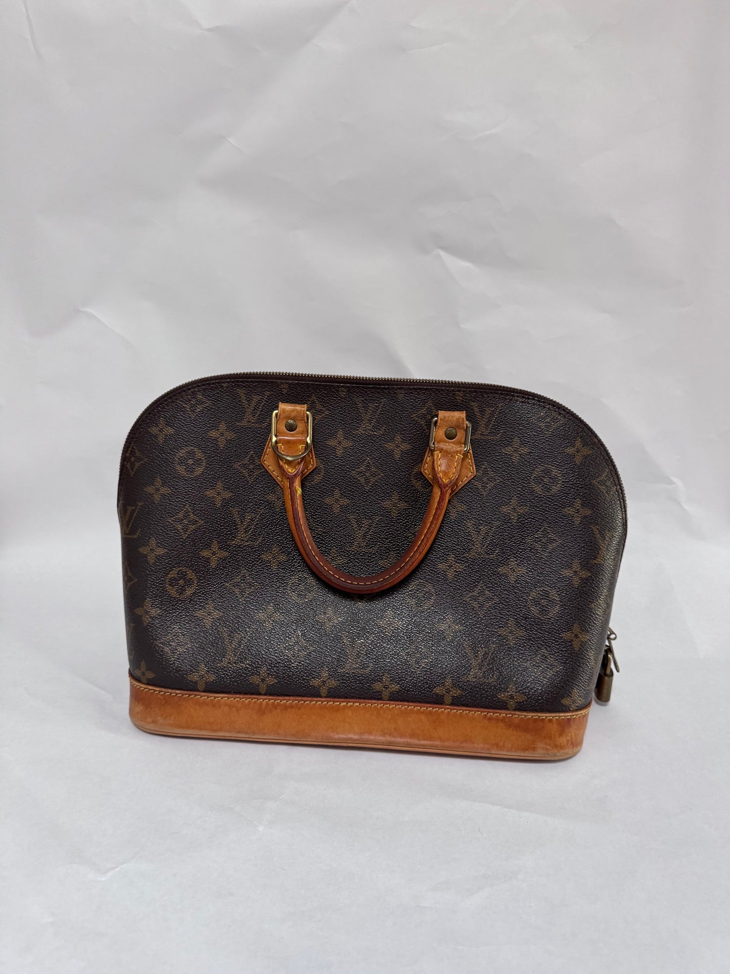 Louis Vuitton Alma PM