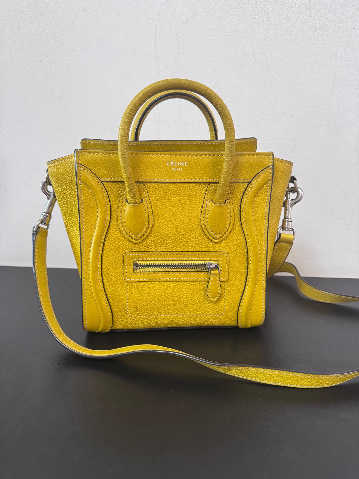 Sac Céline Nano Luggage en Cuir Jaune Citron – Avec Bandoulière d’Origine