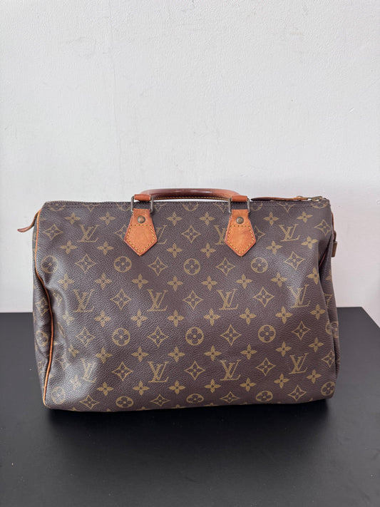 Louis Vuitton Speedy 35 monogram