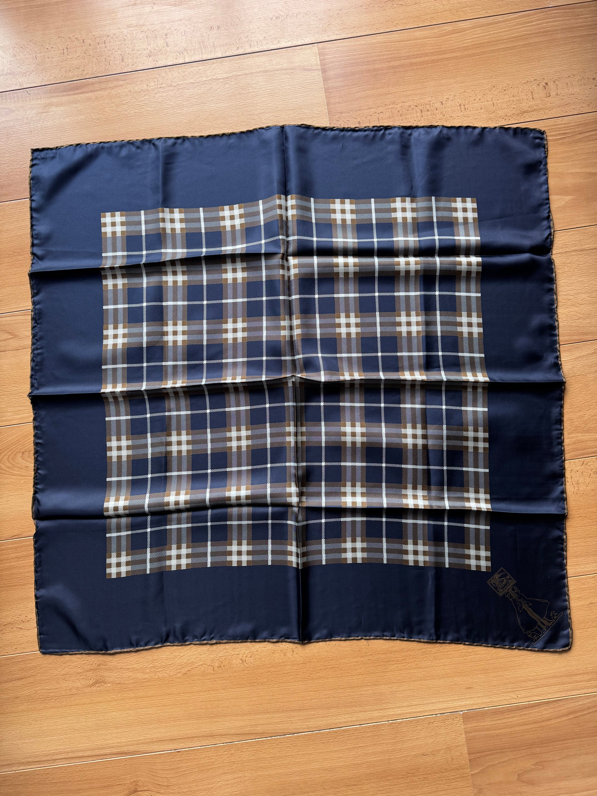 Burberry - Foulard en soie (Bleu/Khaki)