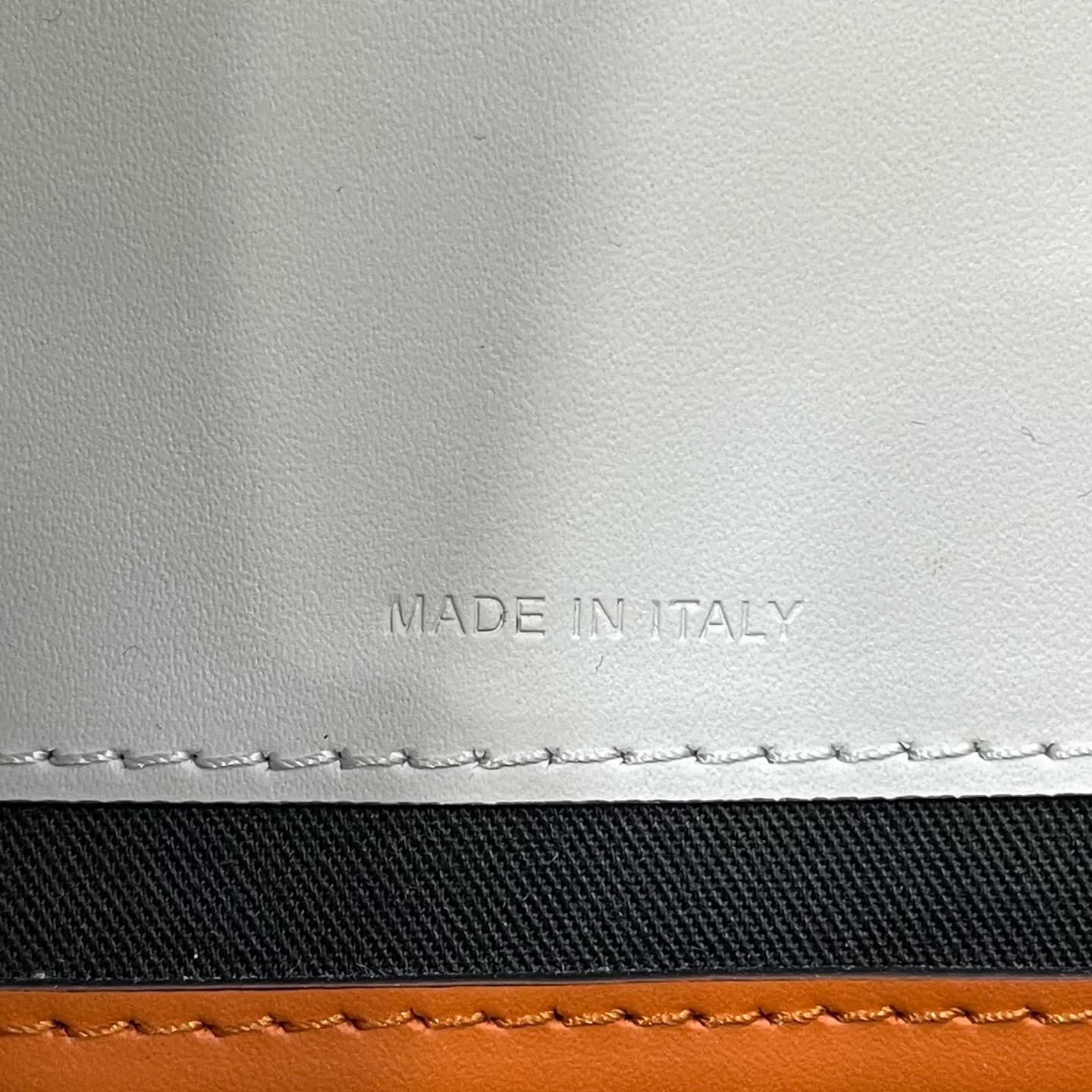 Marni trunk tricolor